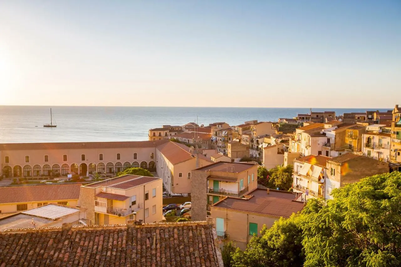 Cefalu Charme E Chic Suites