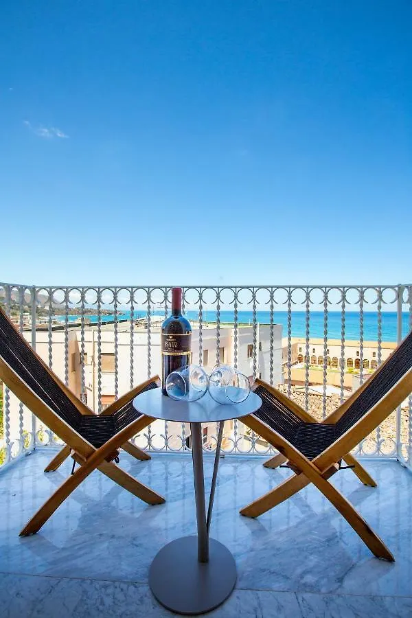Cefalu Charme E Chic Suites Apartment