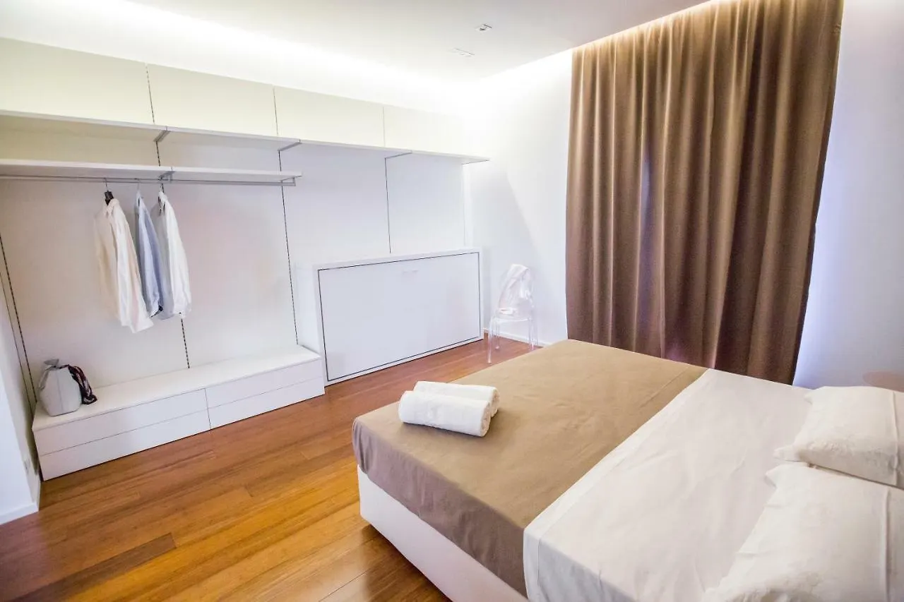 Cefalu Charme E Chic Suites 0*,