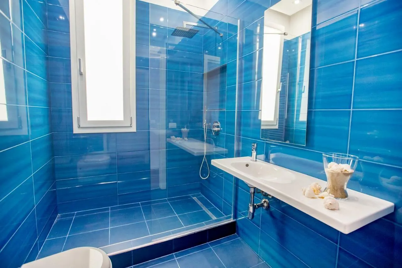 Cefalu Charme E Chic Suites 0*,