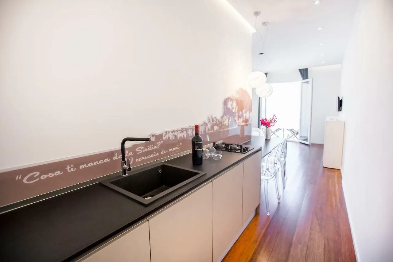 Apartment Cefalu Charme E Chic Suites