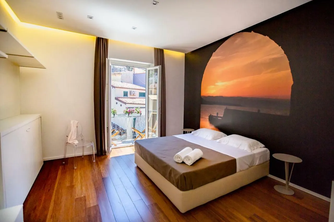 Daire Cefalu Charme E Chic Suites İtalya